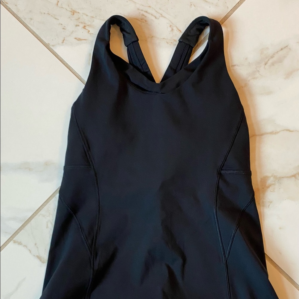 LULULEMON Stash n’ Run Black Tank top size 4